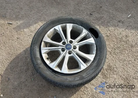 2019 Ford Escape Se z USA, uszkodzony, nr VIN 1FMCU0GD7KUA05052